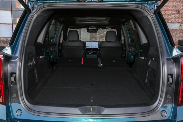 15萬起，廣汽傳祺GS8，大七座，2.0T混動+8AT，方盒子越野SUV！-有駕