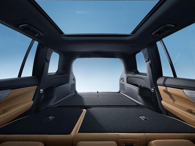 15萬起，廣汽傳祺GS8，大七座，2.0T混動+8AT，方盒子越野SUV！-有駕