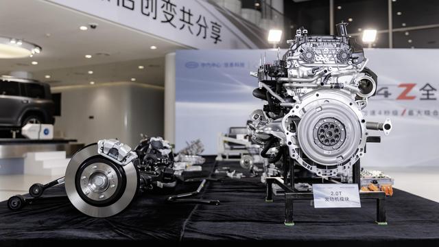 長城Hi4-Z全球首拆！首搭坦克500，有沒有真材實料？-有駕