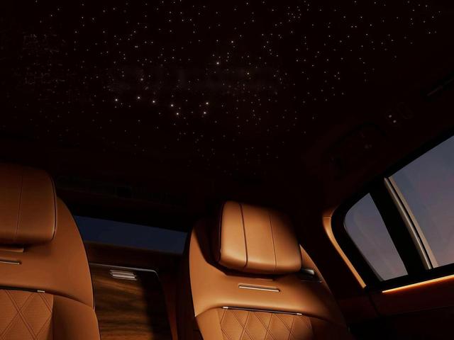 尊界S800發(fā)布，預(yù)售100萬~150萬，比邁巴赫S級豪，瞄準(zhǔn)大勞+賓利-有駕