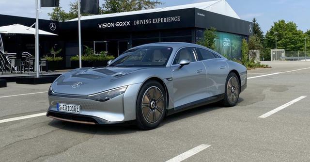 全新奔馳GLC EV偽裝諜照 尾燈細(xì)節(jié)曝光 基于純電平臺(tái)打造-有駕