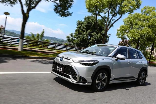 豐田&ldquo;價格戰&rdquo;來襲！7.5萬SUV油耗3毛，還選啥電車？-有駕