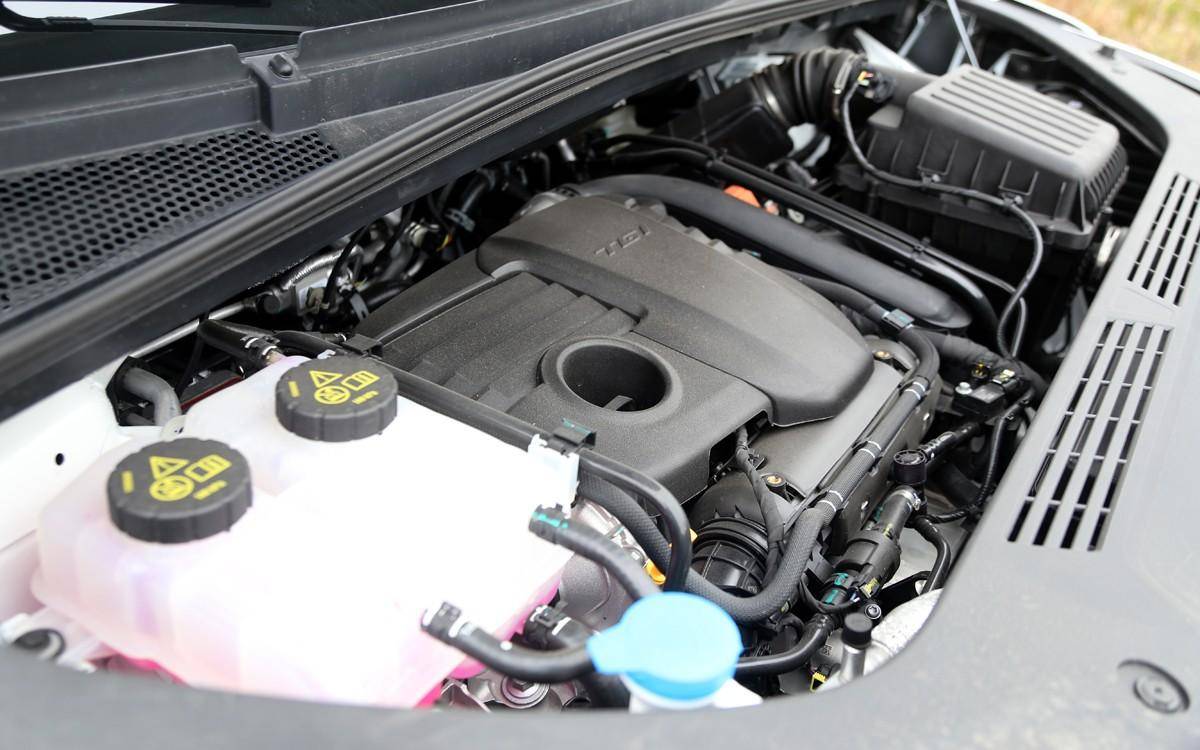 未婚青年請跳過，中年大叔點進來，插電混動版iMAX8看一下！