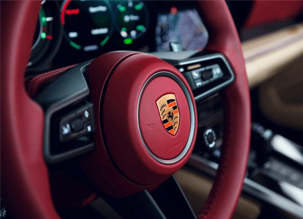 普及放緩 銷量大跌：曝保時捷將重新評估電動汽車計劃