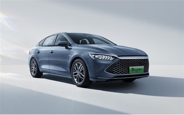 新能源汽車品牌單周銷量榜：比亞迪8.77萬輛蟬聯(lián)銷冠 能打五個(gè)特斯拉