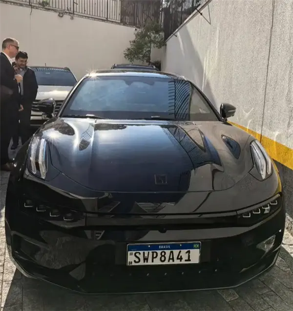 全球首輛！極氪001防彈版現身巴西：安全感直接拉滿